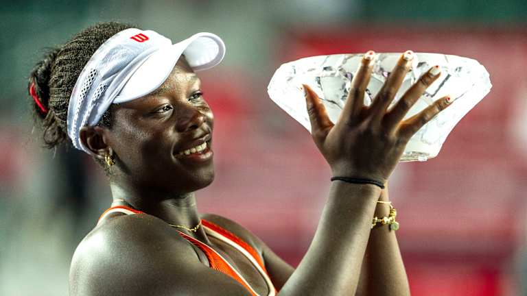 Canadian teenager Victoria Mboko breaks into Top 20 on WTA rankings after winning Hong Kong title