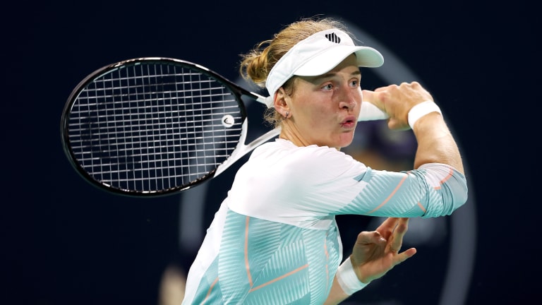 Setting Up Sunday: Bencic tries to turn tables on Samsonova in Abu Dhabi, Sinner faces Cressy in Montpellier