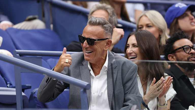 The biggest applause of the day went to New Jersey’s own Bruce Springsteen, who attended with daughter Jessica Springsteen.