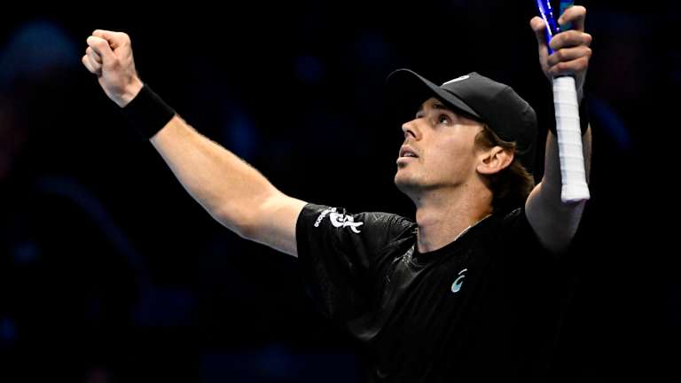 Alex de Minaur goes from "very, very dark spot" to ATP Finals semifinals