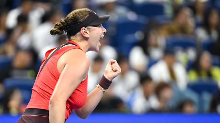 Amanda Anisimova becomes only player to beat all four 2025 Grand Slam women's champions this year
