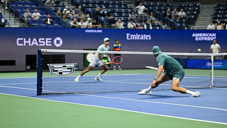 Paul reached match point again, more than two hours after his last one. Again, Borges was serving, and again he went on the attack, charging the net and making a strong first volley.
